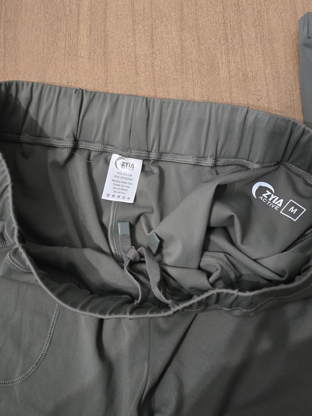 ZYIA Olive Green Cargo Leggings - Picture 15 of 15